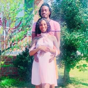 Meet your Posher, Cynethia